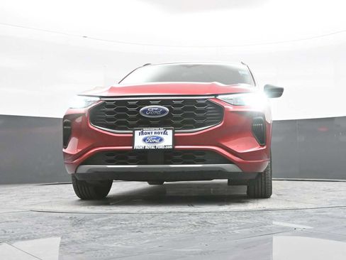 Used 2024 Ford Escape ST-Line image 35