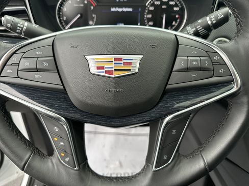 Certified 2024 Cadillac XT5 Premium Luxury image 37