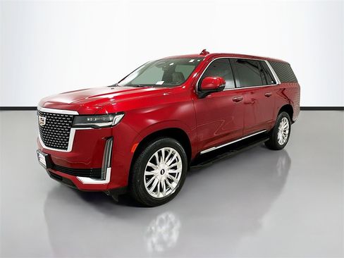 Used 2021 Cadillac Escalade ESV Premium Luxury image 3