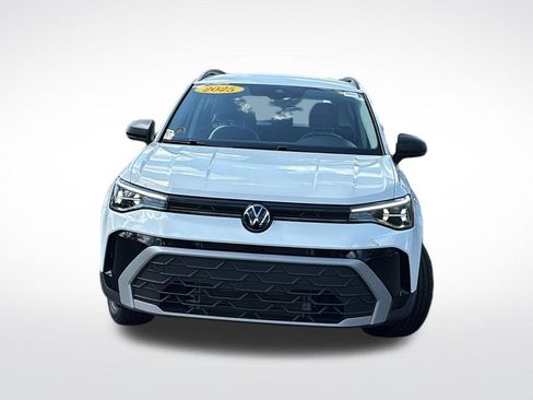 Used 2025 Volkswagen Taos S FWD image 2