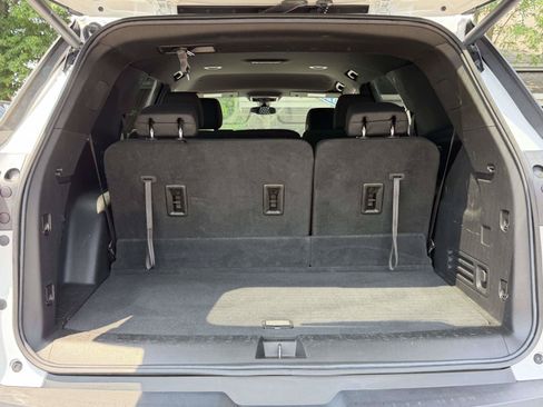 Certified 2023 Chevrolet Traverse LT AWD/4WD image 9