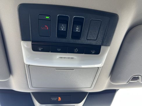 New 2026 Nissan Pathfinder SL image 24