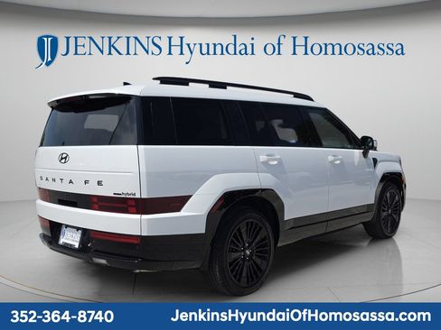 Used 2025 Hyundai Santa Fe Calligraphy AWD/4WD image 5