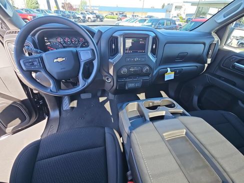 New 2026 Chevrolet Silverado 1500 W/T w/ WT Value Package AWD/4WD image 22