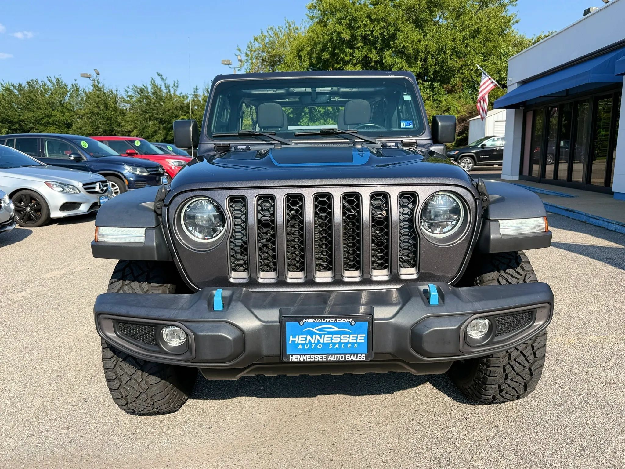 Used 2023 Jeep Wrangler Unlimited Rubicon 4xe w/ Cold Weather Group AWD/4WD image 21