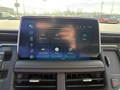 Used 2023 Chevrolet Tahoe Z71 w/ Off-Road Capability Package image 16