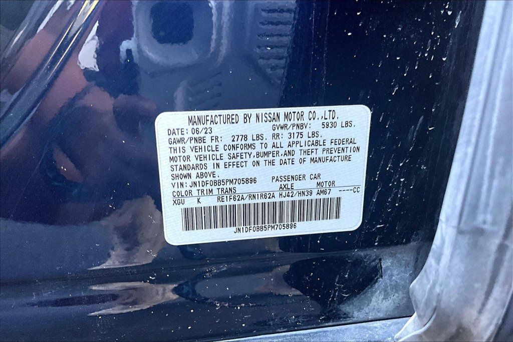 Used 2023 Nissan Ariya AWD image 3