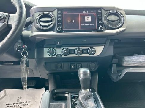 Used 2020 Toyota Tacoma SR5 AWD/4WD image 42