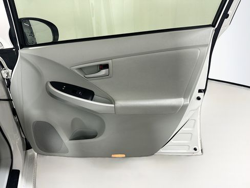 Used 2015 Toyota Prius Two FWD image 30