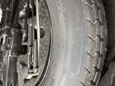 Used 2016 Mercedes-Benz GL 450 4MATIC image 28