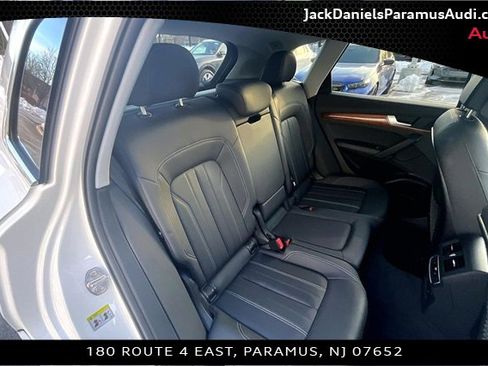Used 2023 Audi Q5 2.0T Premium Plus w/ Premium Plus Package image 19