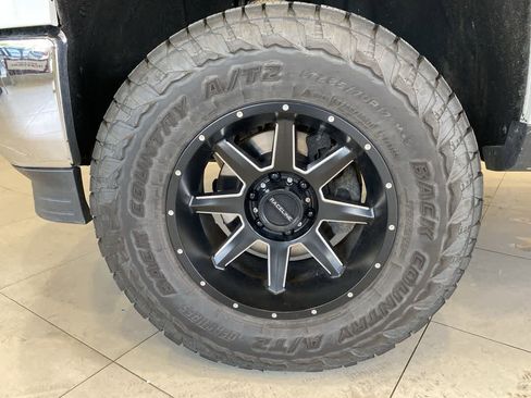 Used 2014 Chevrolet Silverado 1500 LTZ Z71 w/ LTZ Plus Package AWD/4WD image 21