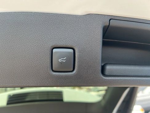 New 2025 Ford Escape Active w/ Active Premium Tech Pack image 11