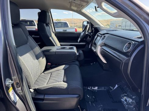 Used 2014 Toyota Tundra SR5 AWD/4WD image 7