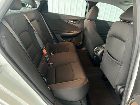 Used 2023 Chevrolet Malibu LT image 21