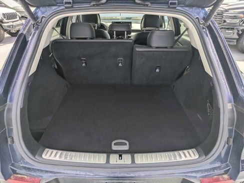 Used 2023 Genesis GV70 2.5T AWD/4WD image 12