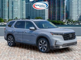 Certified 2023 Honda Pilot Touring video 3