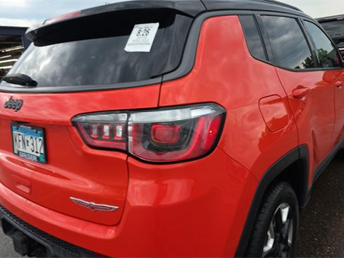 Used 2018 Jeep Compass Trailhawk w/ Cold Weather Group AWD/4WD image 2