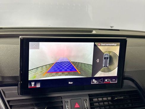 Used 2023 Audi Q5 2.0T Prestige w/ Prestige Package image 17