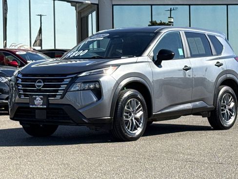Certified 2024 Nissan Rogue S AWD/4WD image 10
