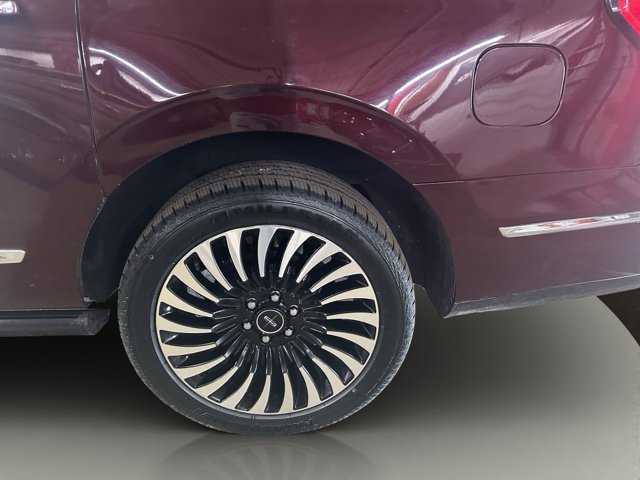 Used 2018 Lincoln Navigator L Black Label AWD/4WD image 25