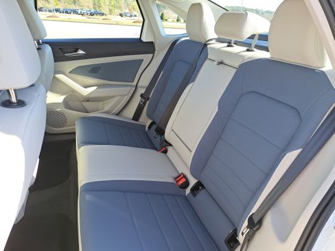 New 2026 Volkswagen Jetta SE image 13