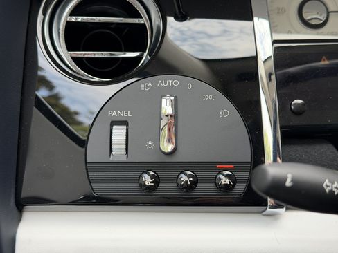 Used 2018 Rolls-Royce Ghost RWD image 15