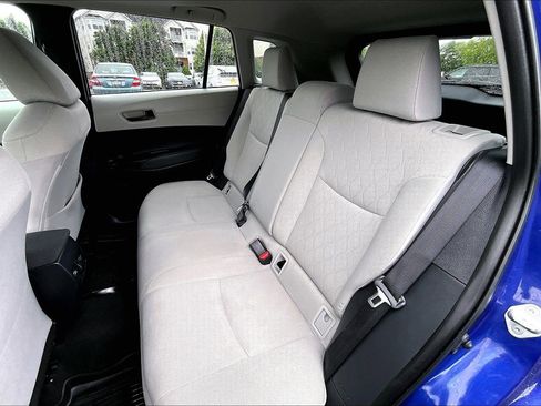 Used 2022 Toyota Corolla Cross LE w/ Moonroof Package AWD/4WD image 25