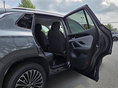 New 2026 Volkswagen Tiguan S FWD image 28