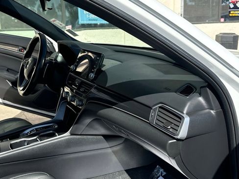 Used 2021 Honda Accord Sport image 21