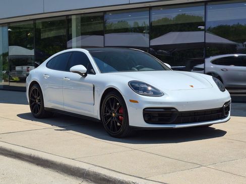 Certified 2023 Porsche Panamera Platinum Edition RWD image 7