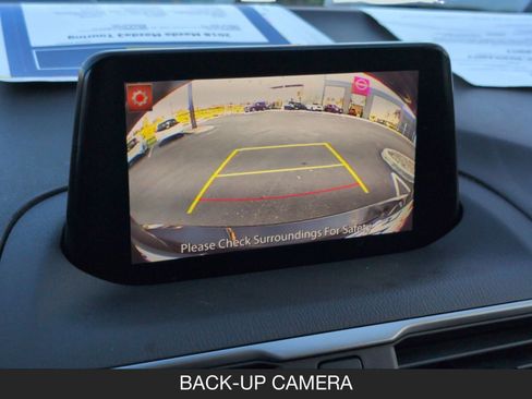 Used 2018 MAZDA MAZDA3 Touring image 20