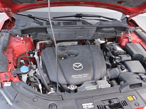 Used 2018 MAZDA CX-5 Touring w/ Preferred Equipment Package AWD/4WD image 44
