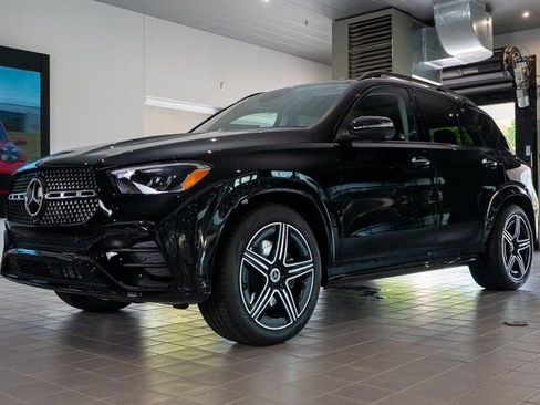 Used 2026 Mercedes-Benz GLE 450 4MATIC image 3