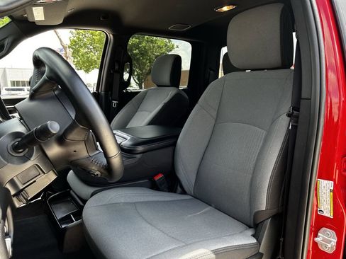 Used 2024 RAM 2500 Big Horn w/ Bed Utility Group AWD/4WD image 29