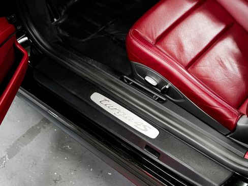 Used 2018 Porsche 911 Targa 4S AWD/4WD image 23