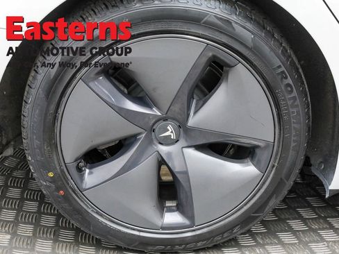 Used 2020 Tesla Model 3 Long Range image 28