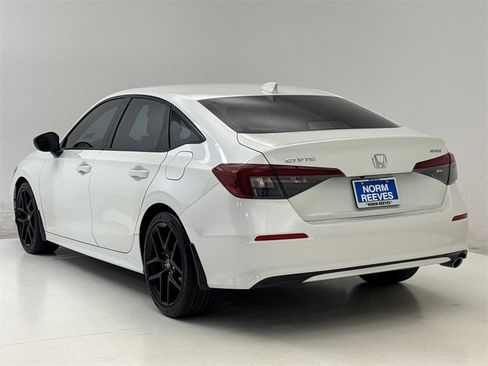 Certified 2025 Honda Civic Sport image 8