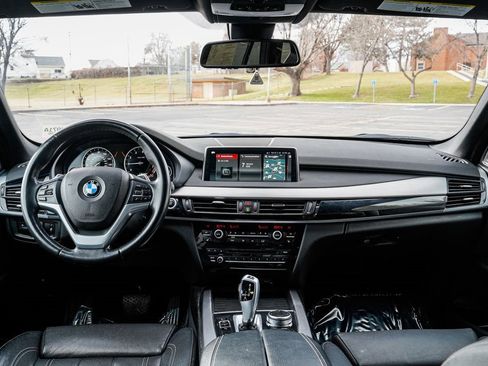 Used 2018 BMW X5 xDrive40e w/ M Sport Package image 12