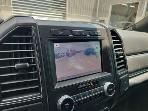 Used 2019 Ford Expedition Max Limited w/ Driver Assistance Package RWD image 25