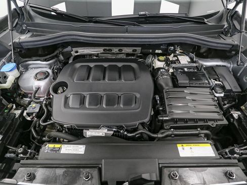 Used 2025 Volkswagen Tiguan S AWD/4WD image 14