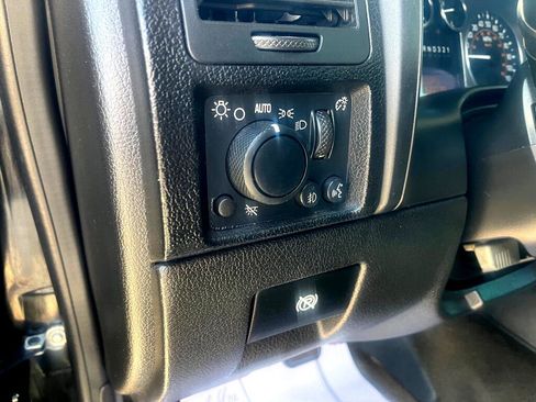 Used 2008 HUMMER H3 Luxury image 12