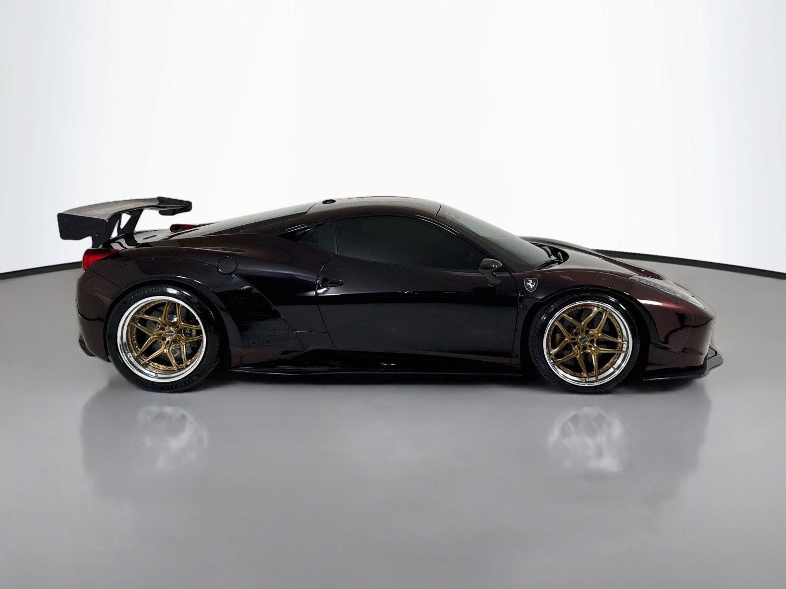Used 2011 Ferrari 458 Italia Coupe RWD image 11