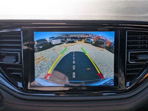 Used 2023 Dodge Durango GT image 27