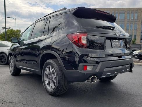 Used 2023 Honda Passport TrailSport image 6