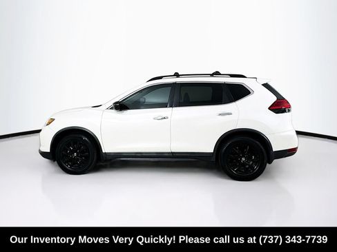 Used 2017 Nissan Rogue SV w/ Midnight Edition Package FWD image 4