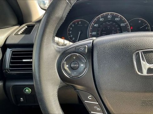 Used 2015 Honda Accord Sport image 18
