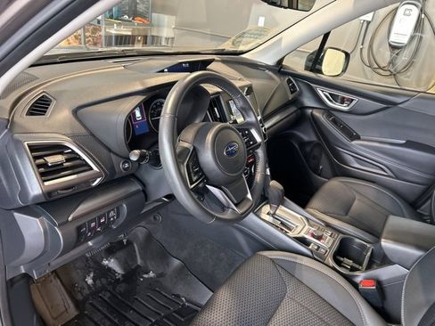 Used 2023 Subaru Forester Premium image 2