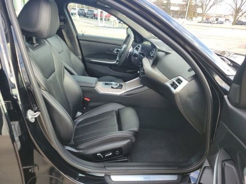 Used 2026 BMW 330i xDrive Sedan AWD/4WD image 27