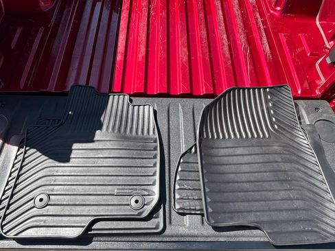 Used 2019 GMC Sierra 1500 SLE w/ SLE Value Package image 42